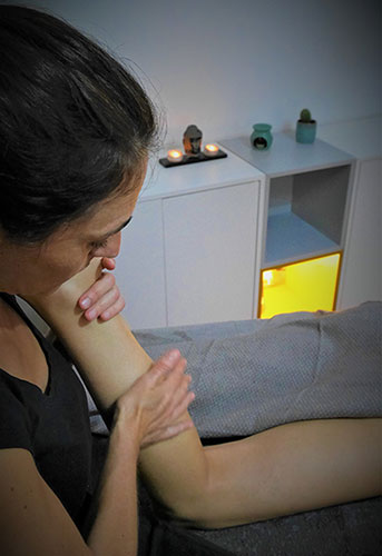massage-sur-mesure-lyon massage abyhanga lyon